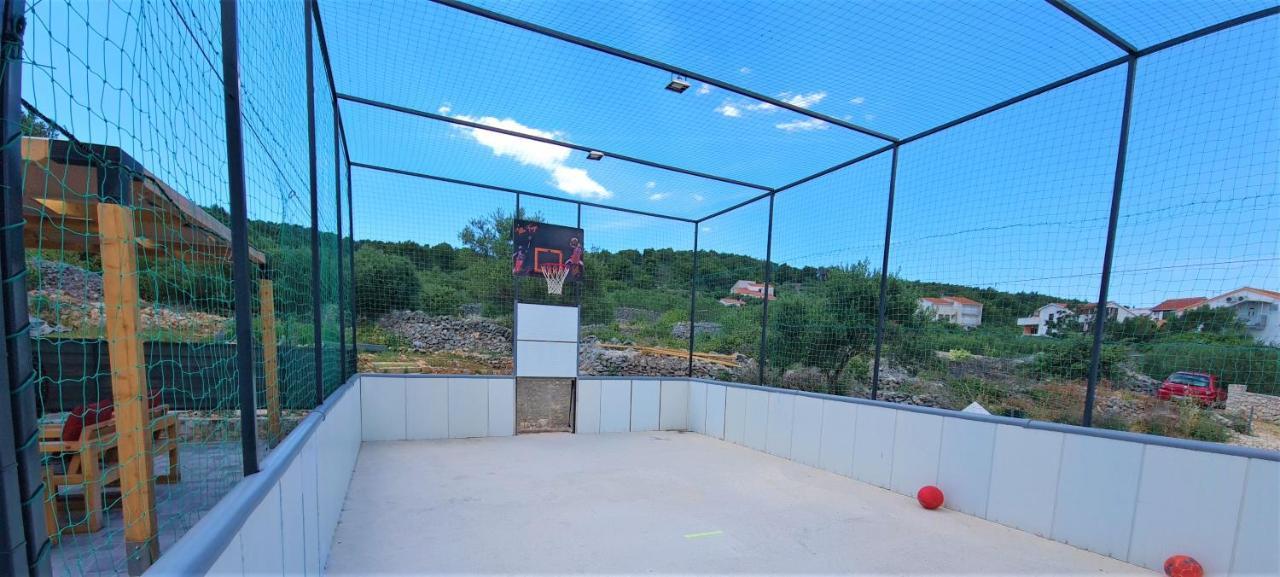 Villa Freya - Vacation House Slatine Exterior foto